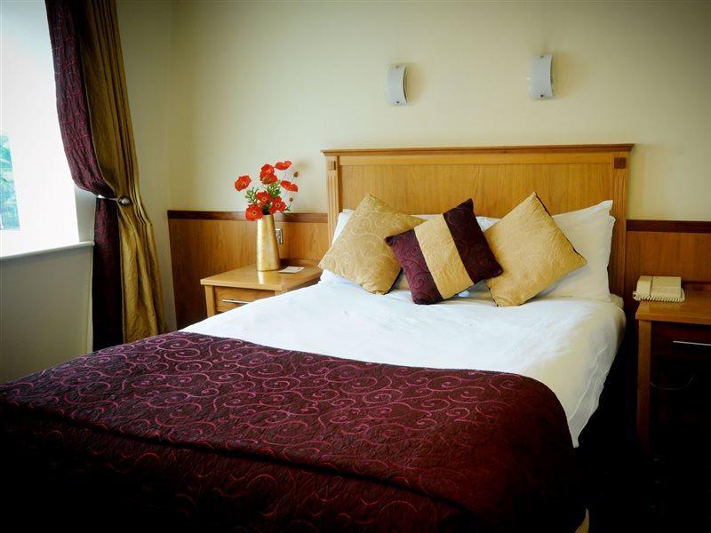 Bush Hotel County Leitrim Esterno foto