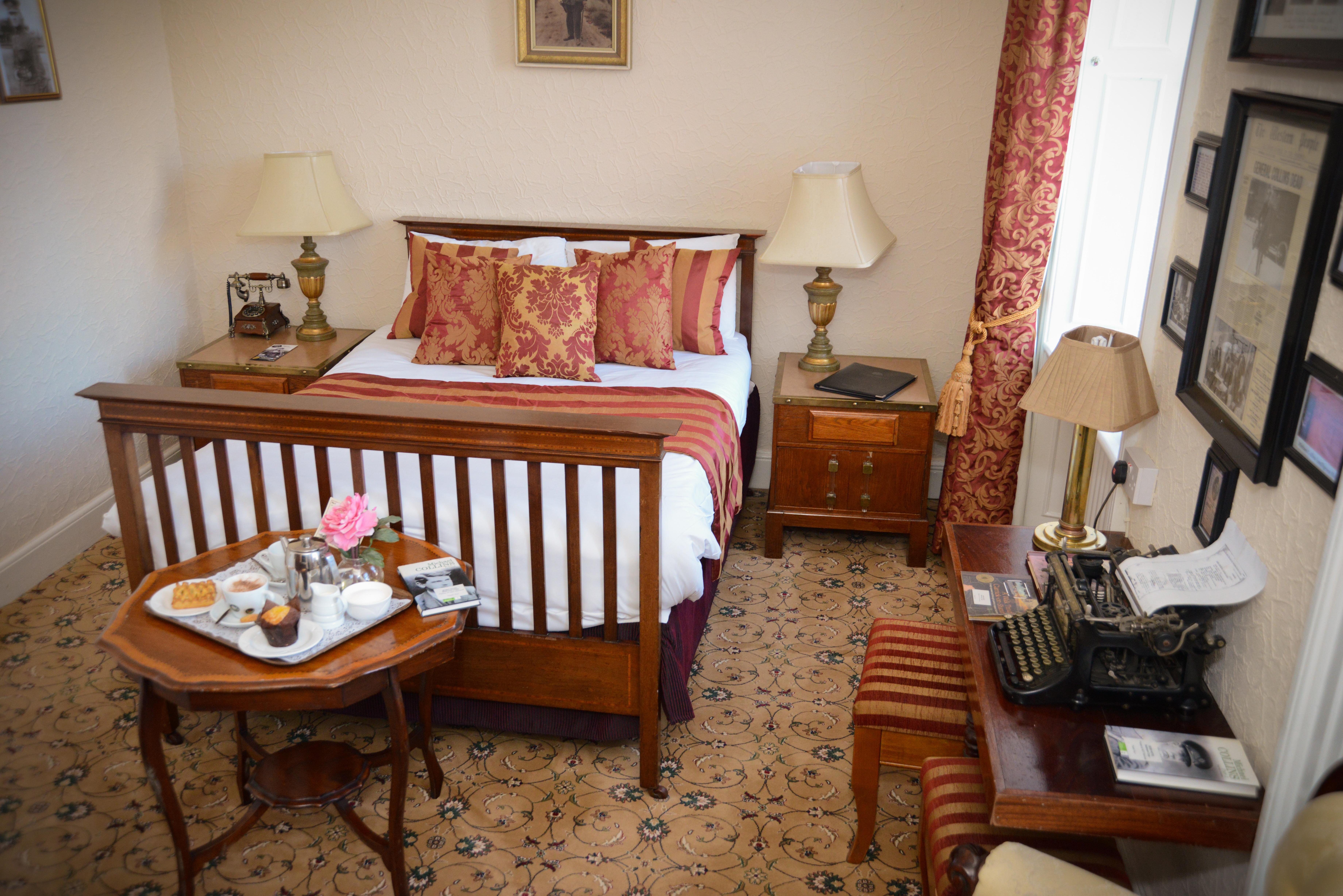 Bush Hotel County Leitrim Esterno foto