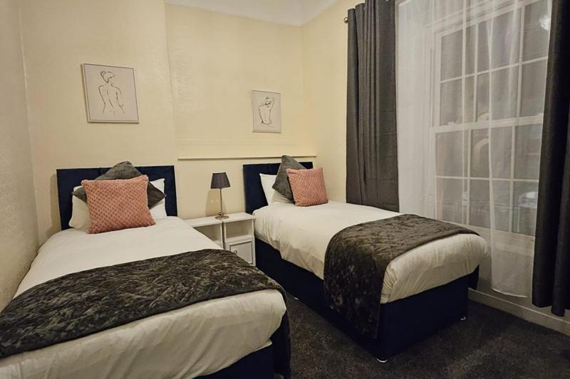 Bush Hotel County Leitrim Esterno foto