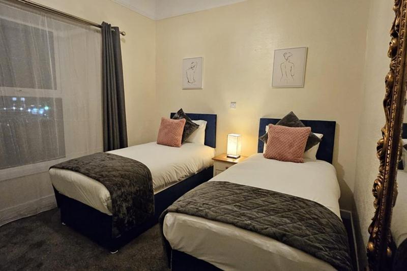 Bush Hotel County Leitrim Esterno foto