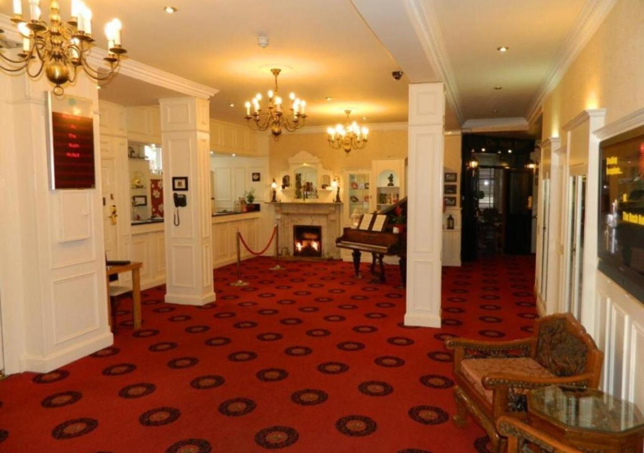 Bush Hotel County Leitrim Esterno foto